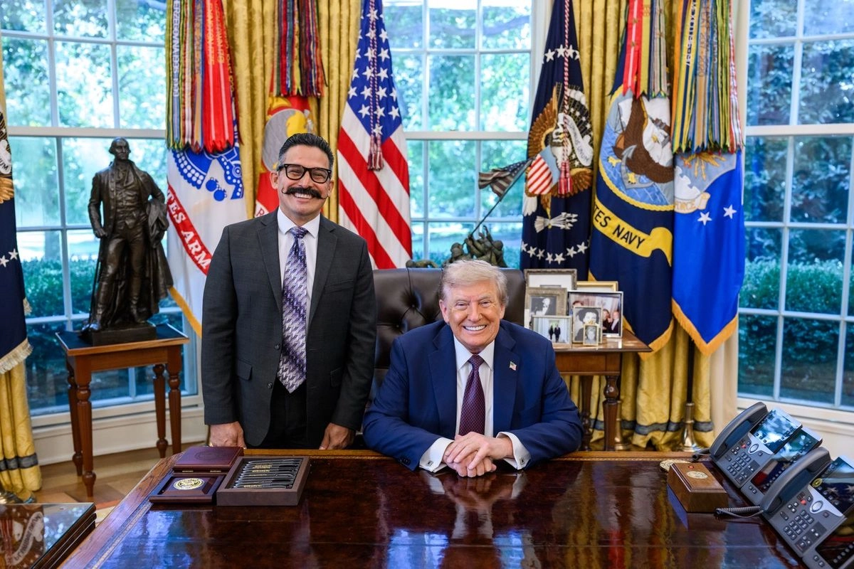 Kiki fue un héroe que perdió la vida luchando contra los cárteles en 1985. Su hijo, Enrique, ahora es juez en California y continúa con el orgulloso legado de su padre en la aplicación de la ley, dijo Pam Bondi en su cuenta de X. 