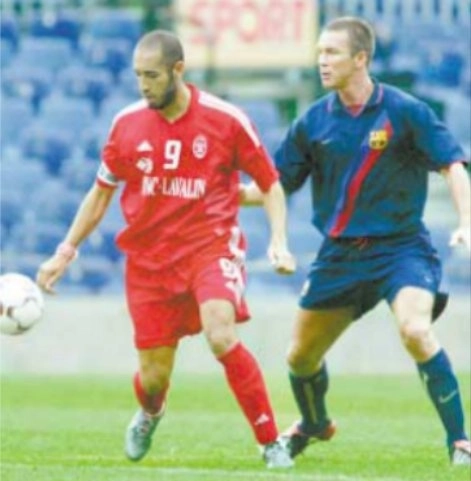 Saadi Kadafi, de rojo, fue futbolista profesional. Foto tomada de redes
