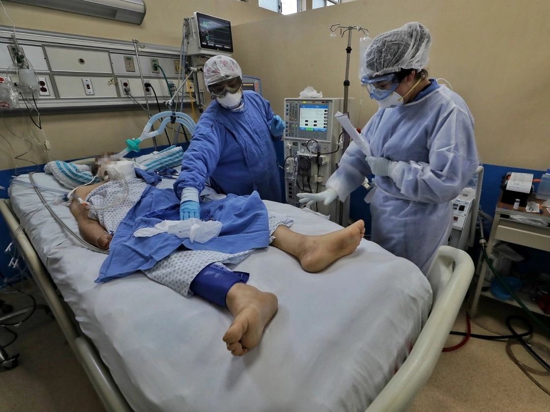 En el INER todavía hay espacio disponible pero falta personal médico para manejar los ventiladores. Foto Marco Peláez 