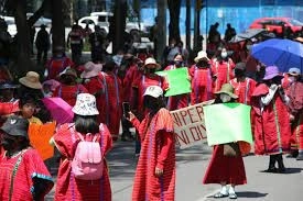 Protesta en la CDMX de desplazados triquis. Foto María Luisa Severiano/ archivo