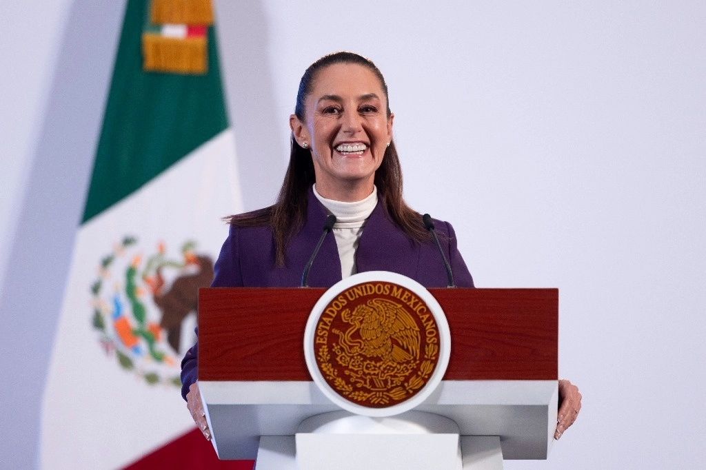 La Presidenta, ayer en Palacio Nacional. Foto Presidencia 