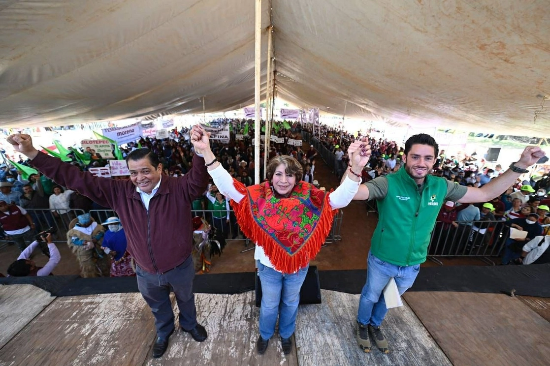 Aspectos del acto proselitista en Teoloyucan. Foto La Jornada