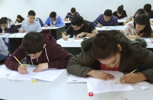 La Nueva Escuela Mexicana se enfocará en paralelo en la evaluación no estandarizada de los aprendizajes,
aseveró Mario Delgado. 