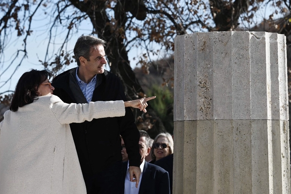 El primer ministro griego, Kyriakos Mitsotakis, celebró durante una ceremonia en el lugar poder mostrar al público un "monumento de una importancia mundial". Foto Afp.