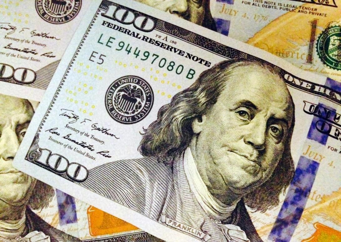 El peso se aprecia 0.21 por ciento, para cotizar alrededor de 21.2190 unidades por dólar. Foto Ap / Archivo