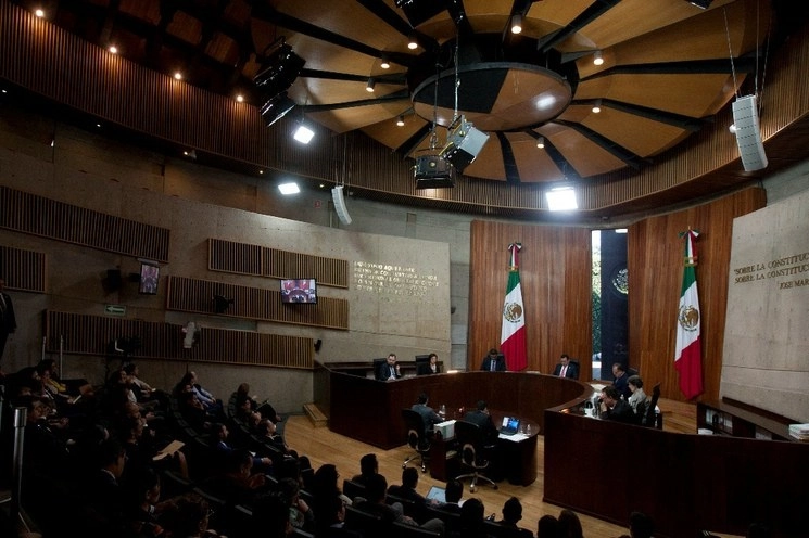 Sesión en la sala superior del Tribunal Electoral del Poder Judicial de la Federación. Foto Cristina Rodríguez / Archivo