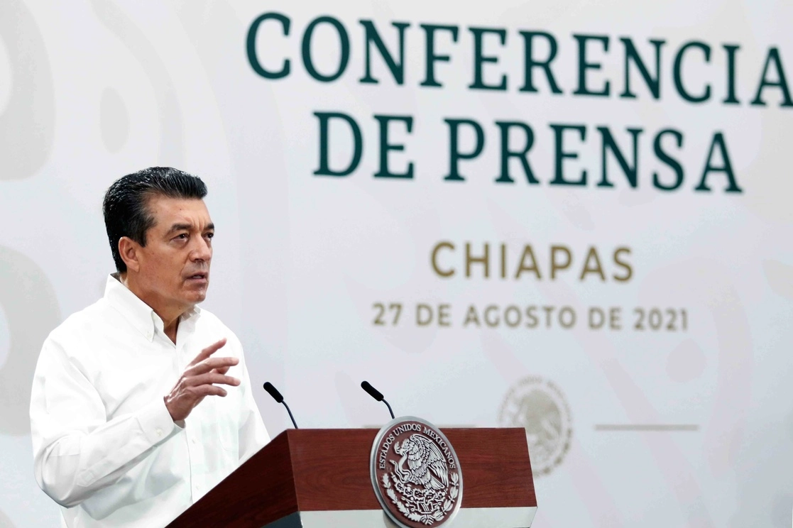 El gobernador de Chiapas, Rutilio Escandón, durante la conferencia matutina desde Tuxtla Gutiérrez, el 27 de agosto de 2021. Foto cortesía Presidencia 