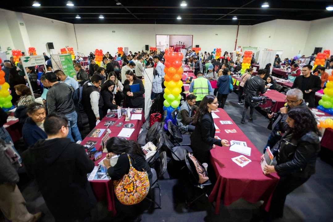 Aspectos de la Feria Nacional de Empleo para la Equidad e Inclusión Laboral en el salón Mercurio de Expo Reforma, en CDMX, el 25 de junio de 2025. Foto 