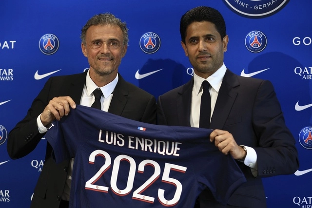 El París Saint-Germain nombró como nuevo entrenador al ex seleccionador español y ex técnico del Barcelona Luis Enrique, con un contrato de dos años, después de que el campeón de la Ligue 1 destituyera a Christophe Galtier, el 5 de julio de 2023. Foto Ap
