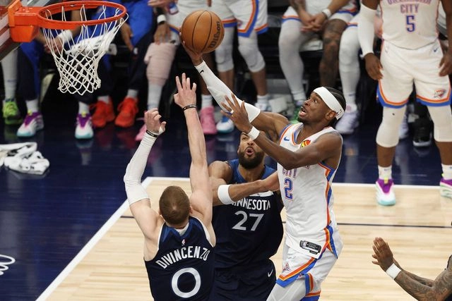 El Thunder se repuso de una derrota por 42 puntos en el duelo anterior, gracias a la efectividad que ayer mostró Gilgeous-Alexander. Foto