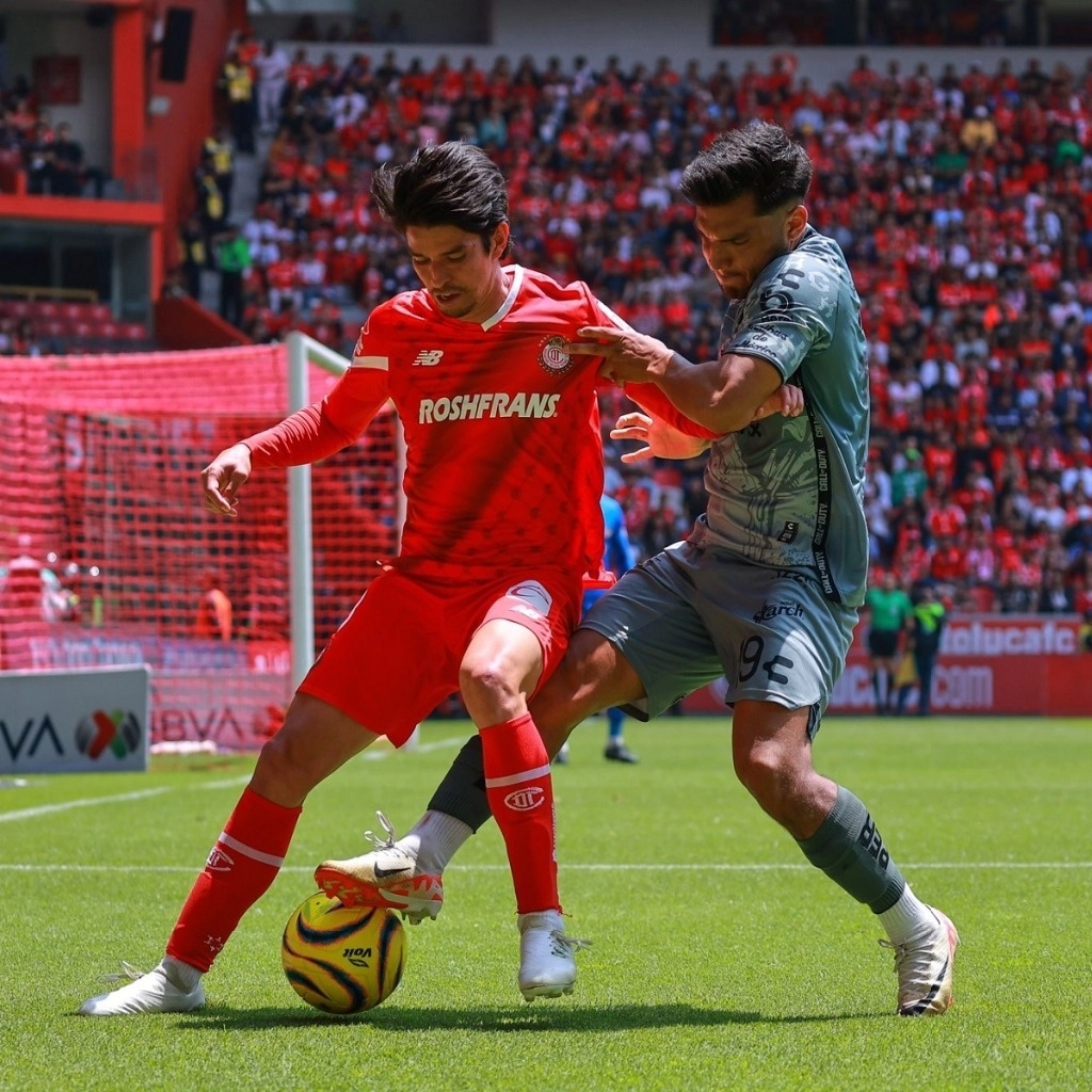 Toluca goleo al Atlas con marcador de 4-1 en la cancha del estadio Nemesio Díez, en la fecha 14 de la Liga Mx. Foto Tomada de X @TolucaFC
