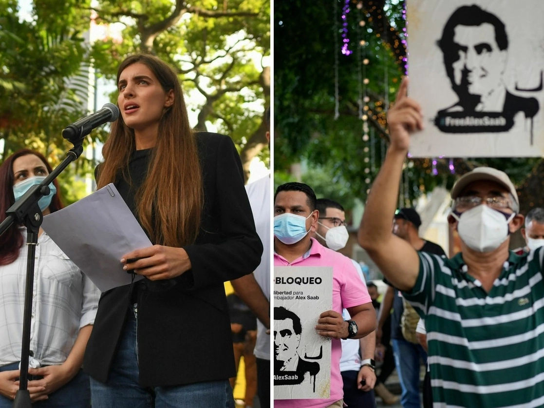 Camilla Fabri, esposa de Alex Saab (a la izquierda), leyó ayer un mensaje de su esposo, durante una manifestación en la Plaza Bolívar, en Caracas, en repudio a la extradición del empresario de Cabo Verde a Estados Unidos. El detenido mandó a decir que no es suicida por si acaso me asesinan. Foto Afp y Ap
