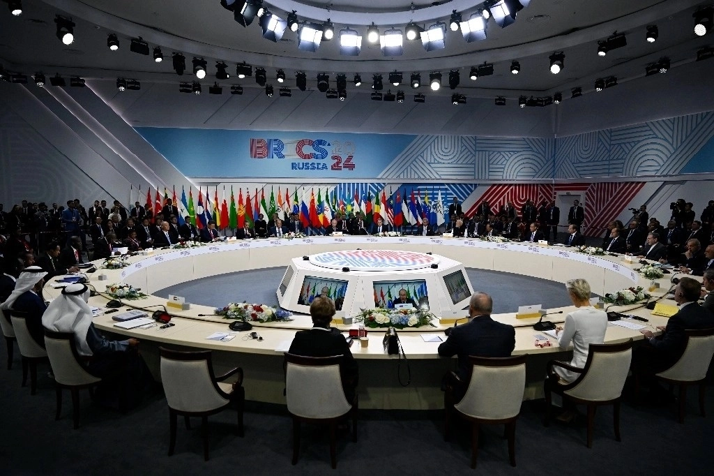 El bloque, compuesto inicialmente por Brasil, Rusia, la India, China, Sudáfrica, se extendió con la entrada de Arabia Saudita, Egipto, los Emiratos Árabes Unidos, Etiopía e Irán. Foto Alexander Nemenov, Pool Photo vía Ap