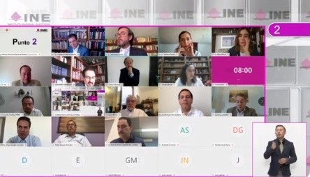 Consejeros del INE durante la sesión extraordinaria de este viernes. Imagen tomada del Twitter de @INEMexico
