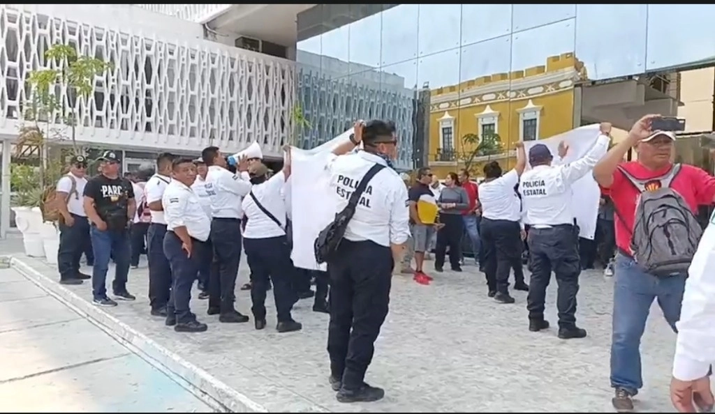 Denunciaron que persiste la represión del Gobierno de Layda Sansores quien en lugar de dialogar y proponer soluciones se aferra a proteger a Muñoz Martínez. Foto La Jornada