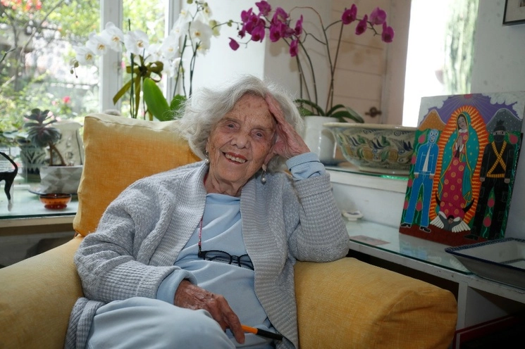 escritora y periodista Elena Poniatowska obtuvo el Premio Internacional Carlos Fuentes a la creación literaria en idioma español 2023. Foto Cristina Rodríguez