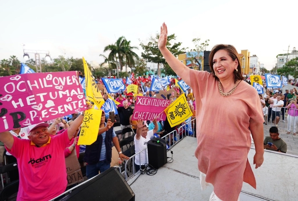 La abanderada de la oposición presentó en Cancún plan para el sector turístico. La imagen, en Chetumal. Foto tomada de redes
