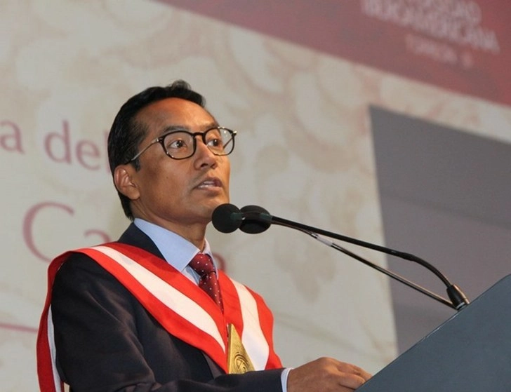 El nuevo rector es licenciado en Filosofía y en Teología. También Maestro en Pedagogía por la Universidad Pontificia Comillas de Madrid. Foto cortesía de la Universidad Iberoamericana