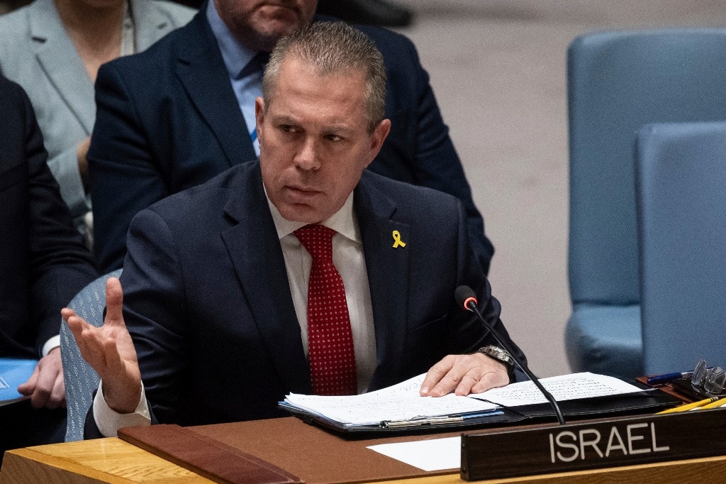 Praises Israel to EU for vetoing UN recognition of Palestine