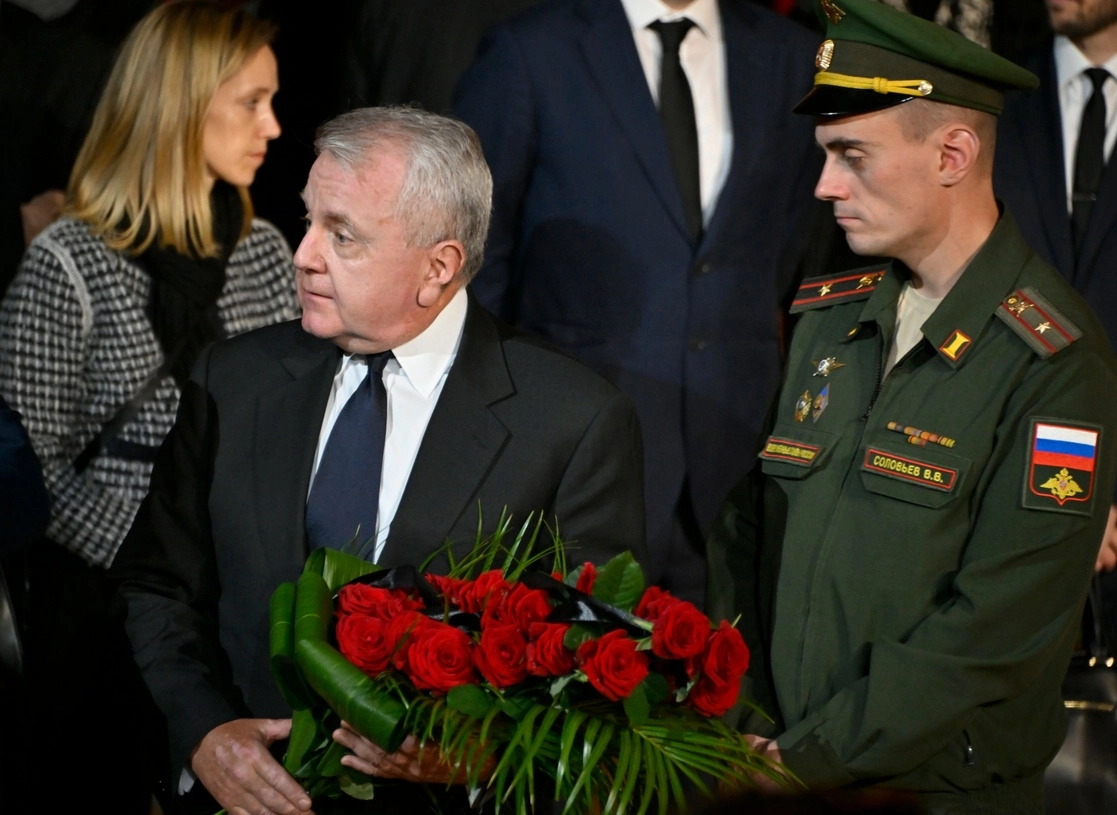 Joseph Sullivan, durante una ceremonia en la Salón del Pilar de la Casa de los Sindicatos en Moscú, Rusia. Foto Ap