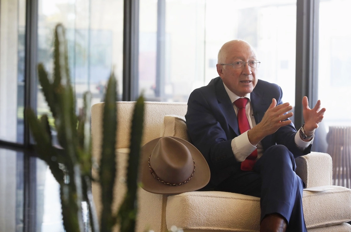 El embajador de Estados Unidos en México, Ken Salazar. Foto Cristina Rodríguez / Archivo