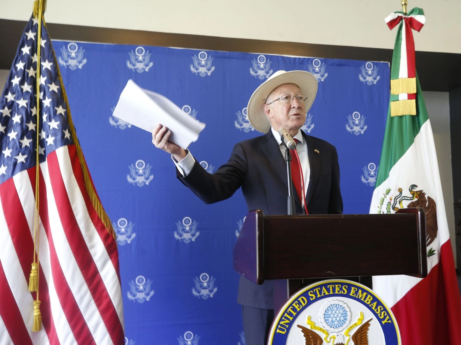 El embajador de EU en México, Ken Salazar. Foto José Antonio López / Aechivo 
