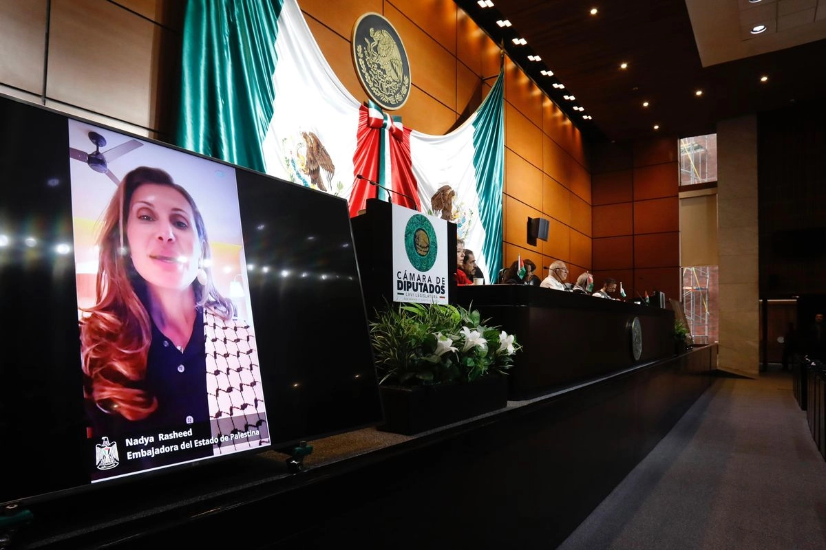En un mensaje videograbado, la diplomática sostuvo que la autodeterminación “no se borra por muros ni checkpoints (puntos de control)” y reafirmó que seguirán resistiendo en Gaza, Cisjordania, Jerusalén y “en la diáspora hasta vivir libres, con dignidad y derechos plenos”. Foto