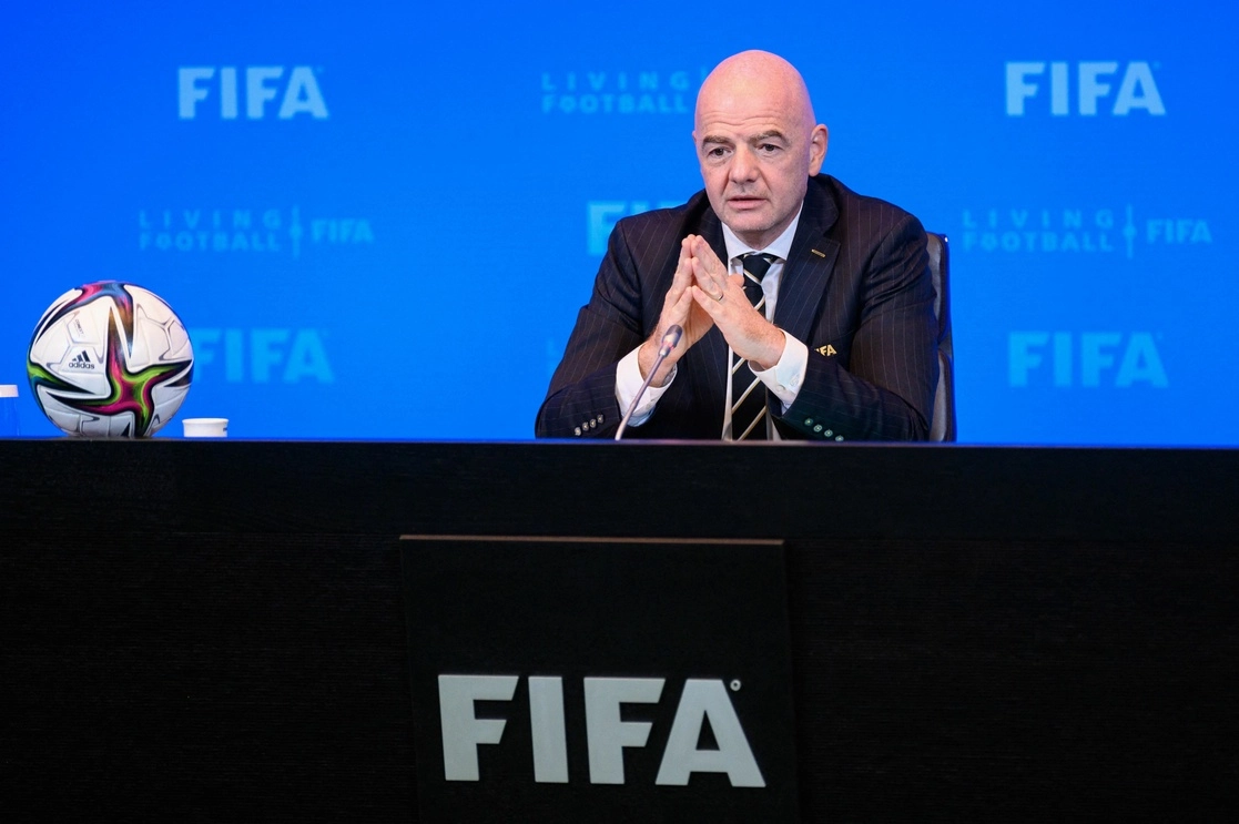 Emiratos Árabes Unidos albergarán el Mundial de Clubes de esta temporada a principios de 2022, informó Gianni Infantino, el 20 de octubre de 2021. Foto FIFA vía Afp