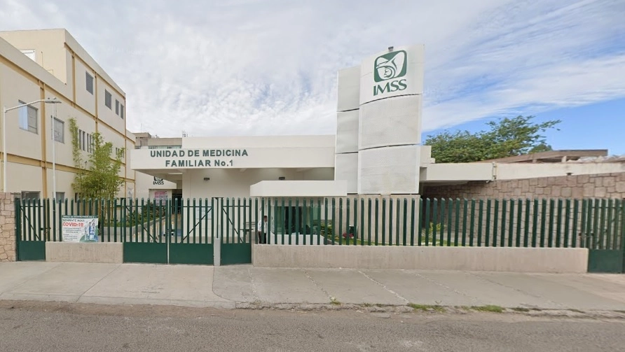 La CNDH dictaminó que en septiembre de 2022 hubo una atención inadecuada para una mujer embarazada en el Hospital General de Zona número Uno del IMSS. Foto Tomada de Google Maps / Archivo