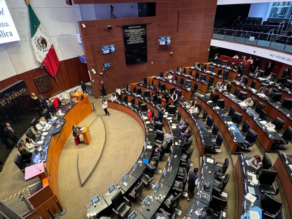 Salón de sesiones del Senado de la República. Foto Yazmín Ortega Cortés.