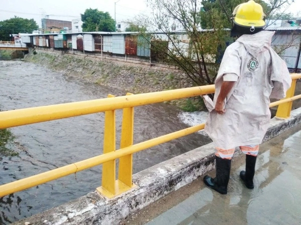 El pronóstico se mantiene a partir de este martes y para el resto de la semana, además de que se espera que otras regiones puedan estar también en alerta amarilla. Foto 