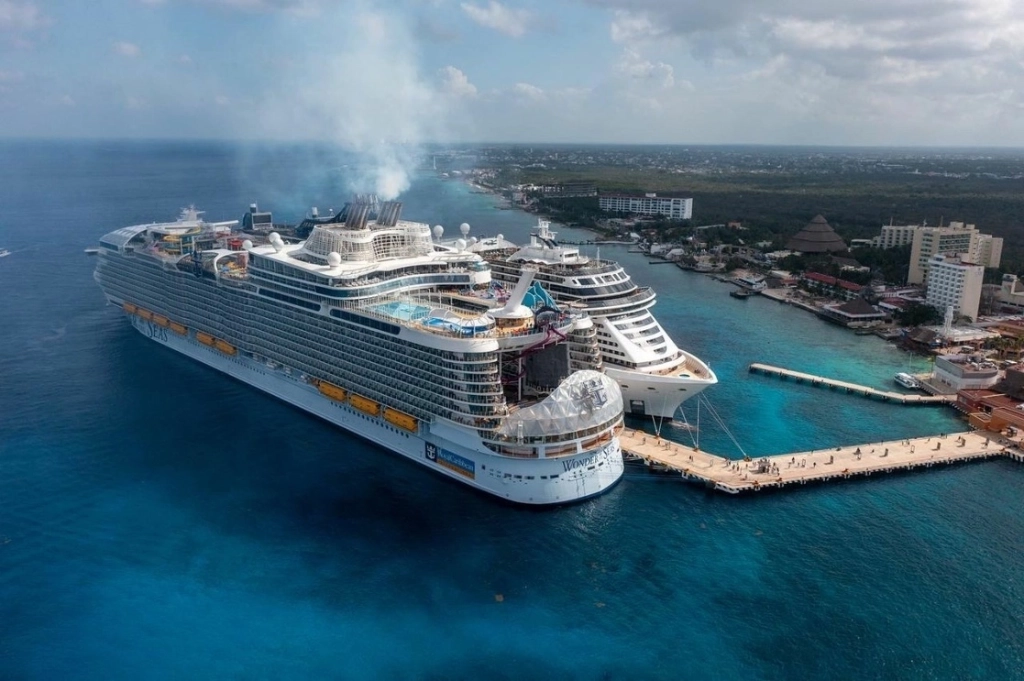 El crucero ‘Wonder of the Seas’ durante su estadía en Cozumel, Quintana Roo. Foto 