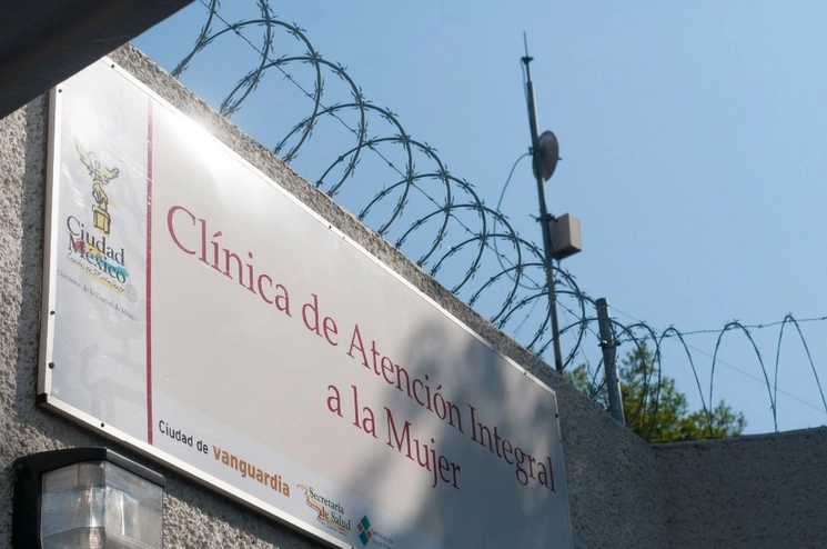 Es posible prevenir el cáncer cervicouterino mediante la vacunación contra el virus del papiloma humano. Foto Cuartoscuro / Archivo 