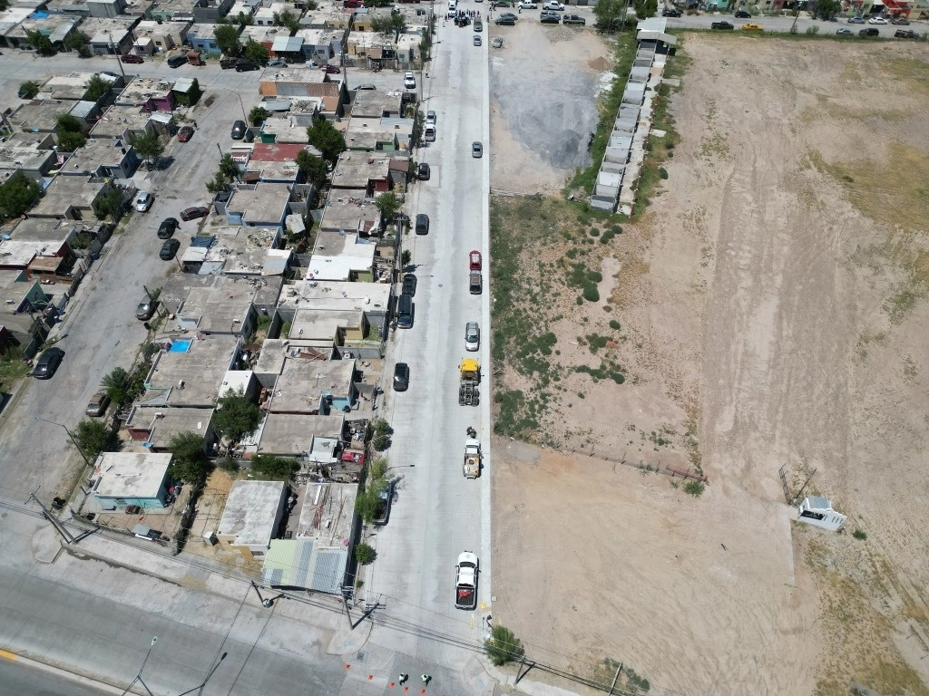 Entre 2021 y 2023, el gobierno de Nuevo Laredo ha adjudicado contratos por 379 millones de pesos a la empresa Transportaciones y Construcciones Tamaulipecos. Foto Facebook Carmen Lilia Canturosas