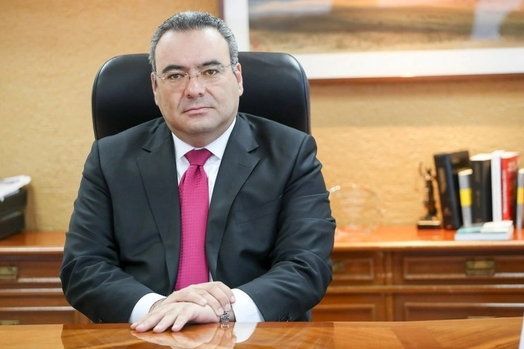 Había nóminas en las que se alternaba el registro ante la seguridad social; un mes se daba de alta a un trabajador, al siguiente no y así sucesivamente, dijo Carlos Romero Aranda. Foto Yazmín Ortega Cortés / Archivo