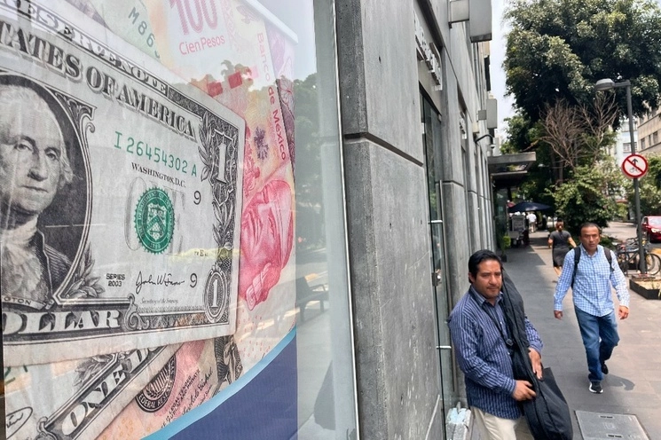 Se espera que la economía crezca 2.9 por ciento este año, con un nivel de inflación de 3.4 por ciento. Foto Luis Castillo / Archivo