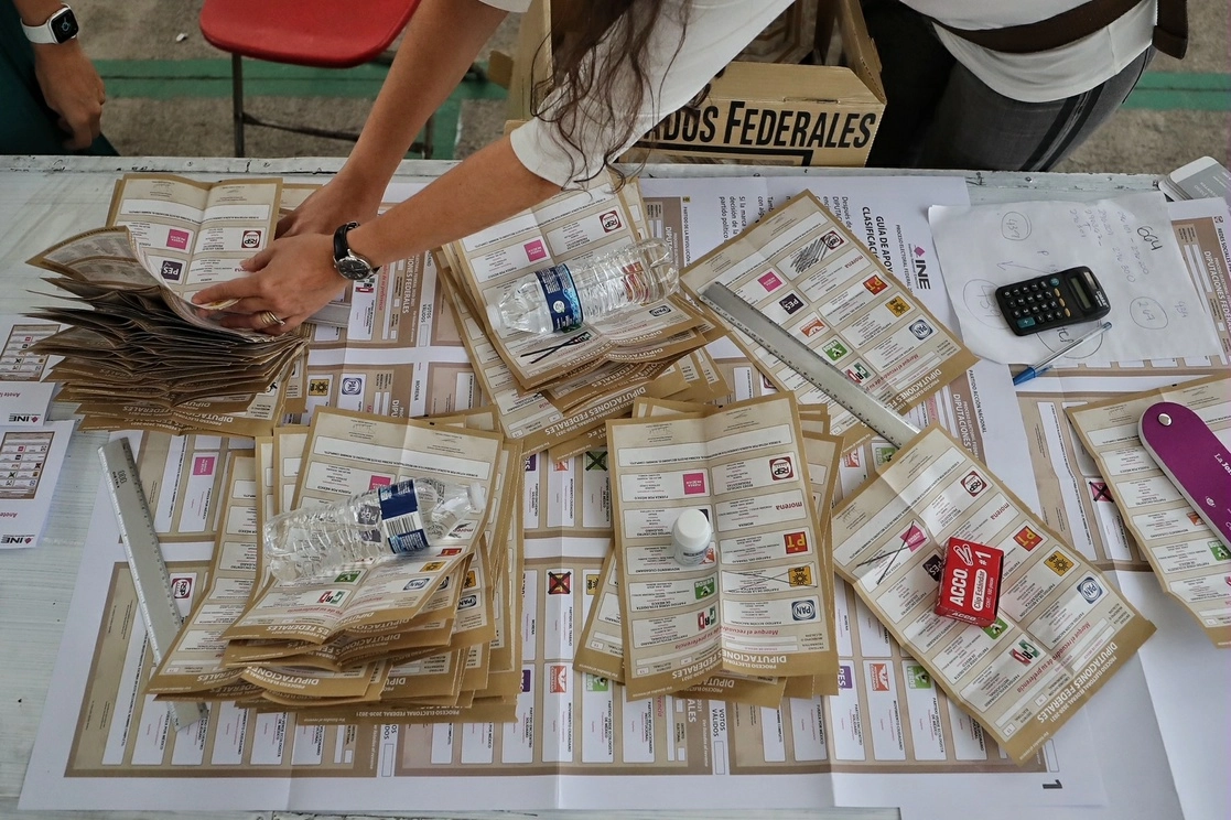 Conteo de votos en una casilla de la Ciudad de México, el pasado 6 de junio. Foto: Marco Peláez 