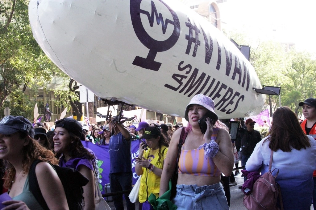 Movilización en la Ciudad de México por el Día Internacional de la Mujer, el 8 de marzo de 2023. Foto Roberto García Rivas