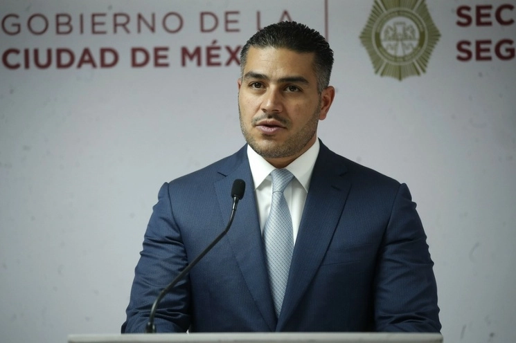 La comercialización de drogas que detectaron se hace en la ciudad es cocaína, mariguana, “pero todavía fentanilo, no hemos tenido aseguramientos importantes”. Omar García Harfuch