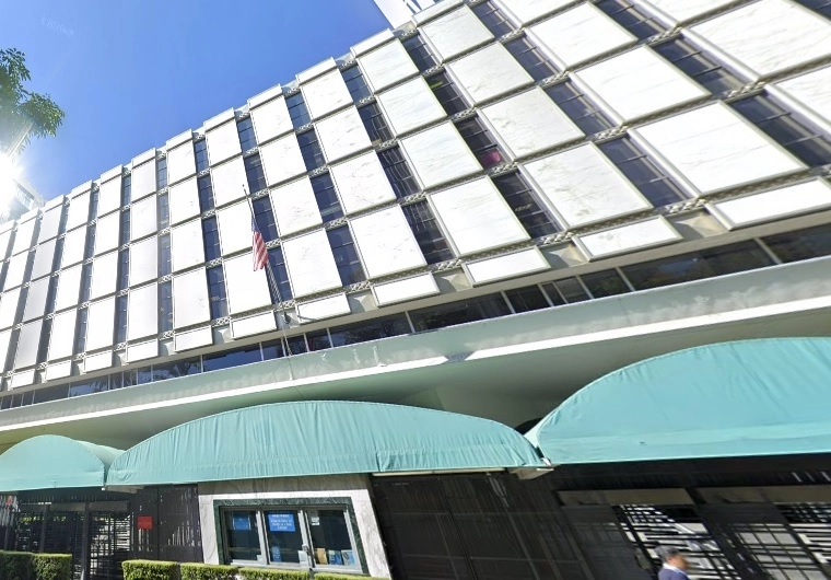 Fachada del edificio de la Embajada de EU en México. Imagen tomada de Google Street View
