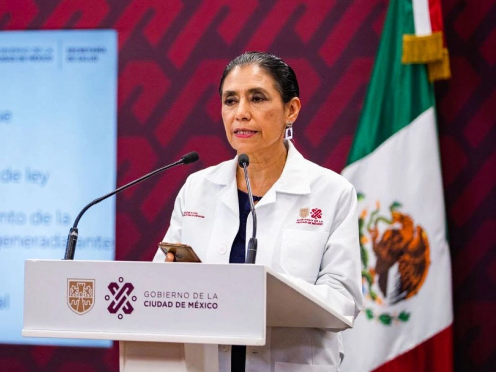 La titular de la Secretaría de Salud, Oliva López Arellano, adelantó que el 7 de diciembre se hará la entrega administrativa de los 34 hospitales y 160 centros de salud a IMSS-Bienestar como parte del proceso de federalización. Foto Cuartoscuro / Archivo