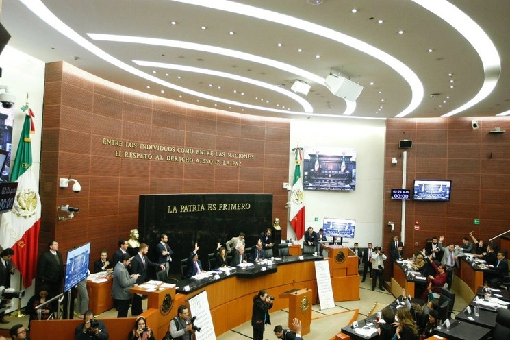 Perspectiva de la sala de sesiones del Senado de la República en imagen de archivo. Foto Roberto García