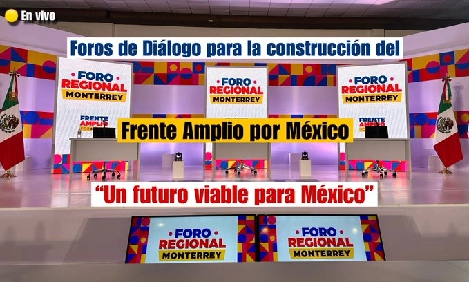 Imagen previa a que se presentaran las dos aspirantes al Foro. Foto FAM