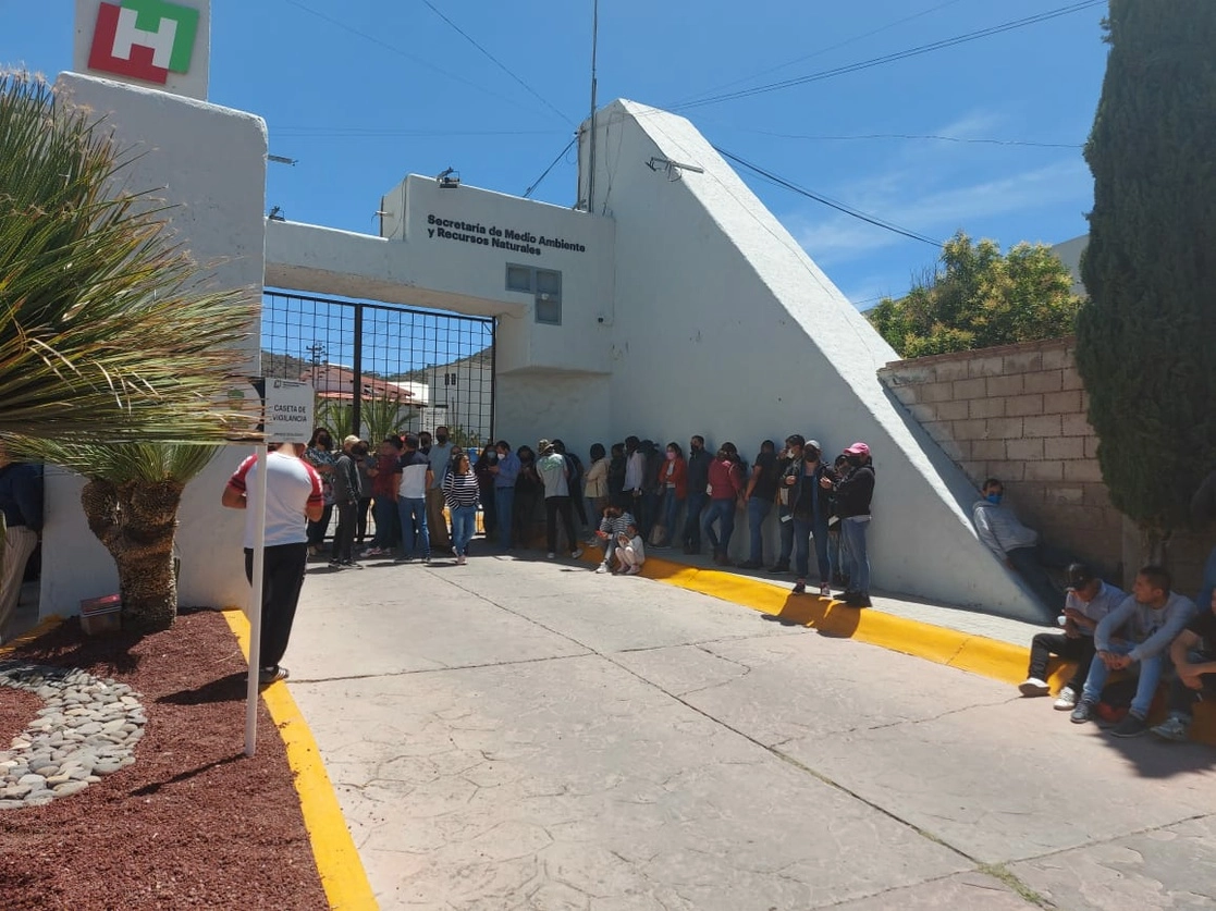 Los afectados aseguran que la revocación no tiene sustento por lo que anunciaron que van a interponer amparos para evitar la sanción. Foto Juan Ricardo Montoya 
