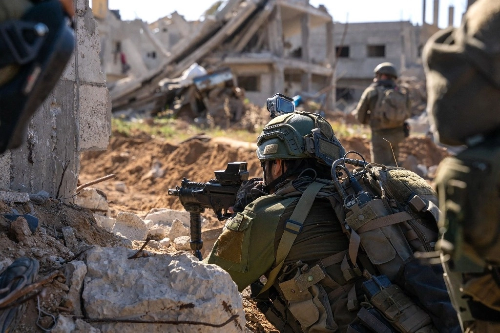 El ejército israelí distribuyó imágenes de sus soldados en la franja de Gaza. Foto vía Afp