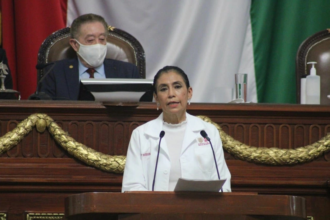 La secretaria de Salud capitalina, Oliva López Arellano, compareció ayer ante el Congreso de la Ciudad de México. Foto ‘La Jornada’