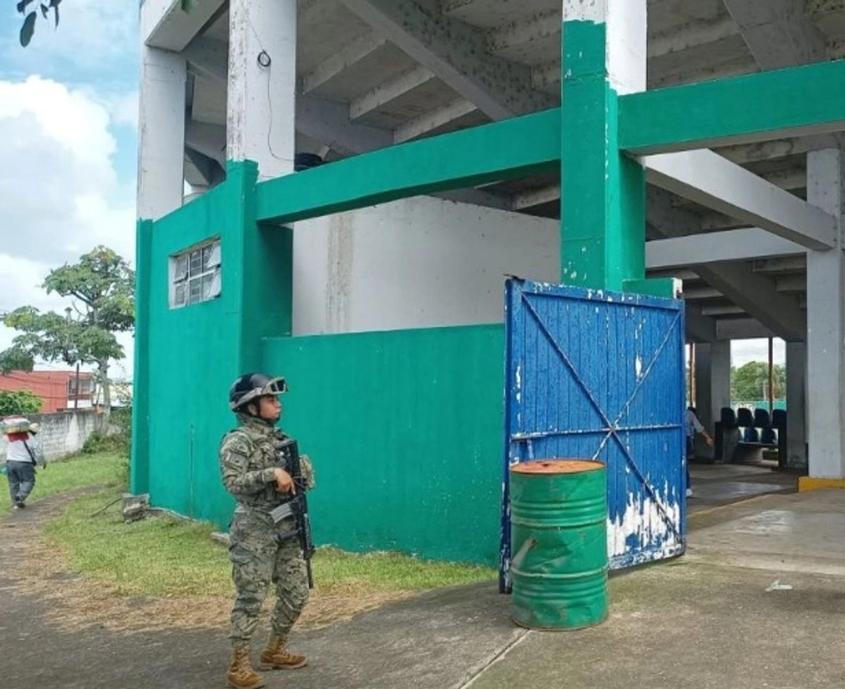 Joel Méndez López hermano de la alcaldesa electa de Amatlán de los Reyes, Guillermina Méndez López, fue asesinado en el área de gradas de un estadio en el municipio de Córdoba. Foto 