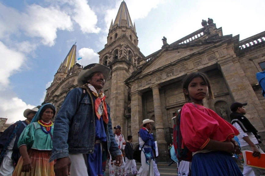 Indígenas huicholes en Jalisco. 