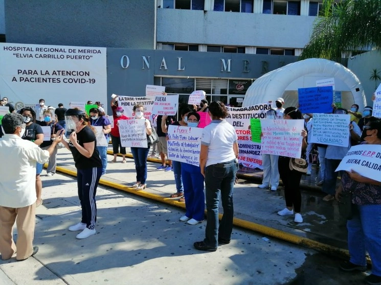 Personal del hospital “Elvia Carrillo Puerto” en Mérida, Yucatán, también reportaron irregularidades administrativas. Foto Luis Boffil