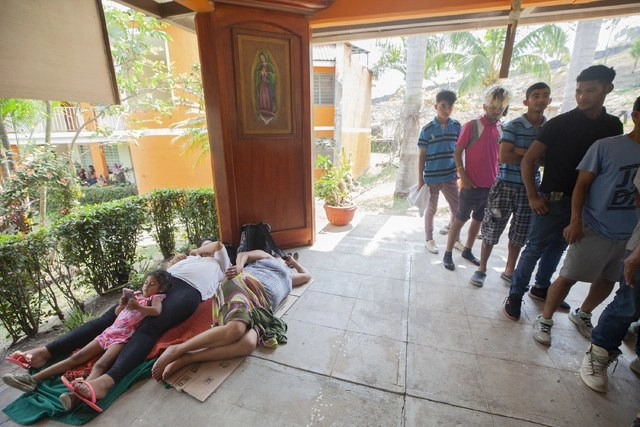 Migrantes hondureños en el albergue Belén, en Tapachula, Chiapas. Foto Víctor Camacho

